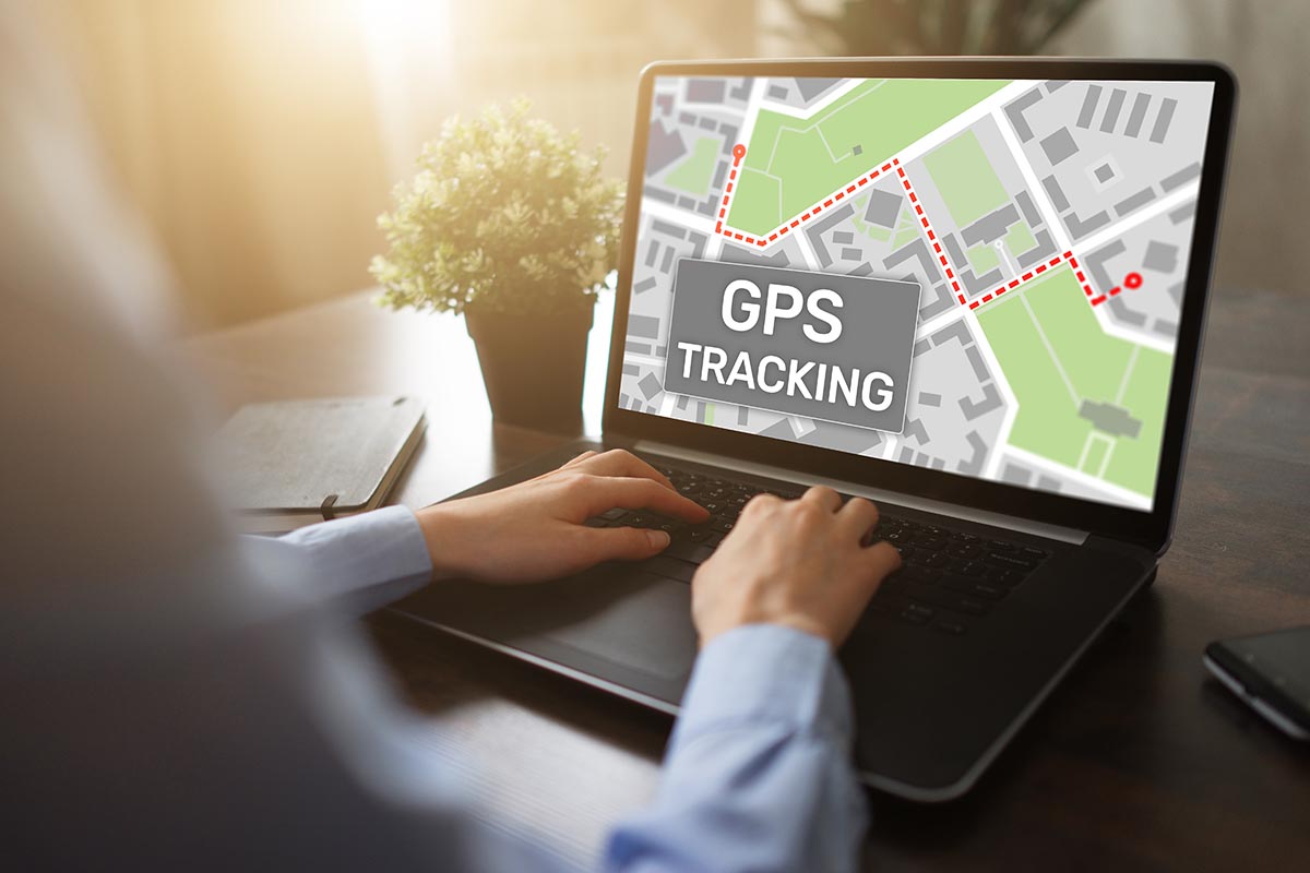 How Is a Real-Time GPS Tracker Different from A GPS Logger